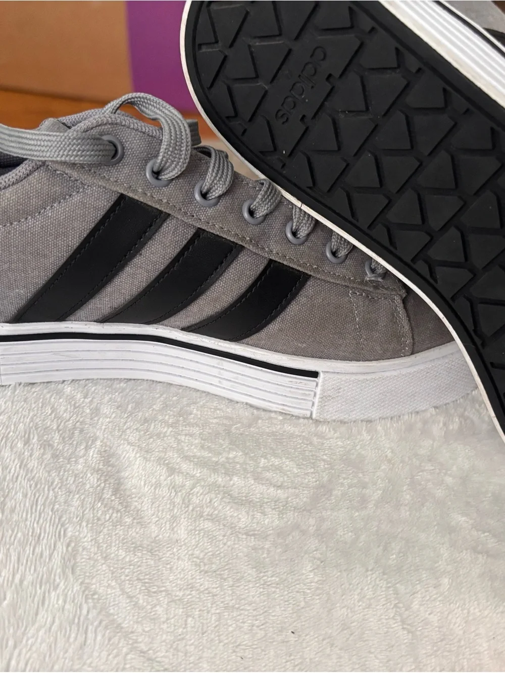 adidas Men’s Gray Sneakers with Black Three Stripes